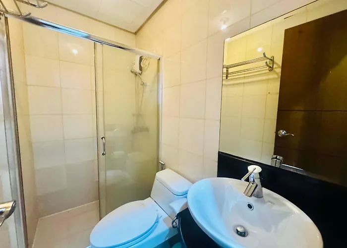 Apartment Morgan A6 Bgc Shortwalk Venice Canal Mall